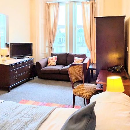 Hollybank - Ensuite Room & Use Of Large Shared Kitchen Dumfries Dış mekan fotoğraf